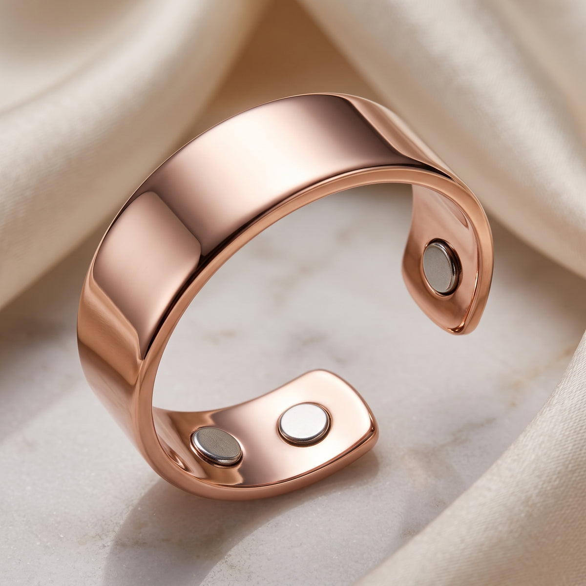 Lunore Ring — For Hands That Won't Sit Still