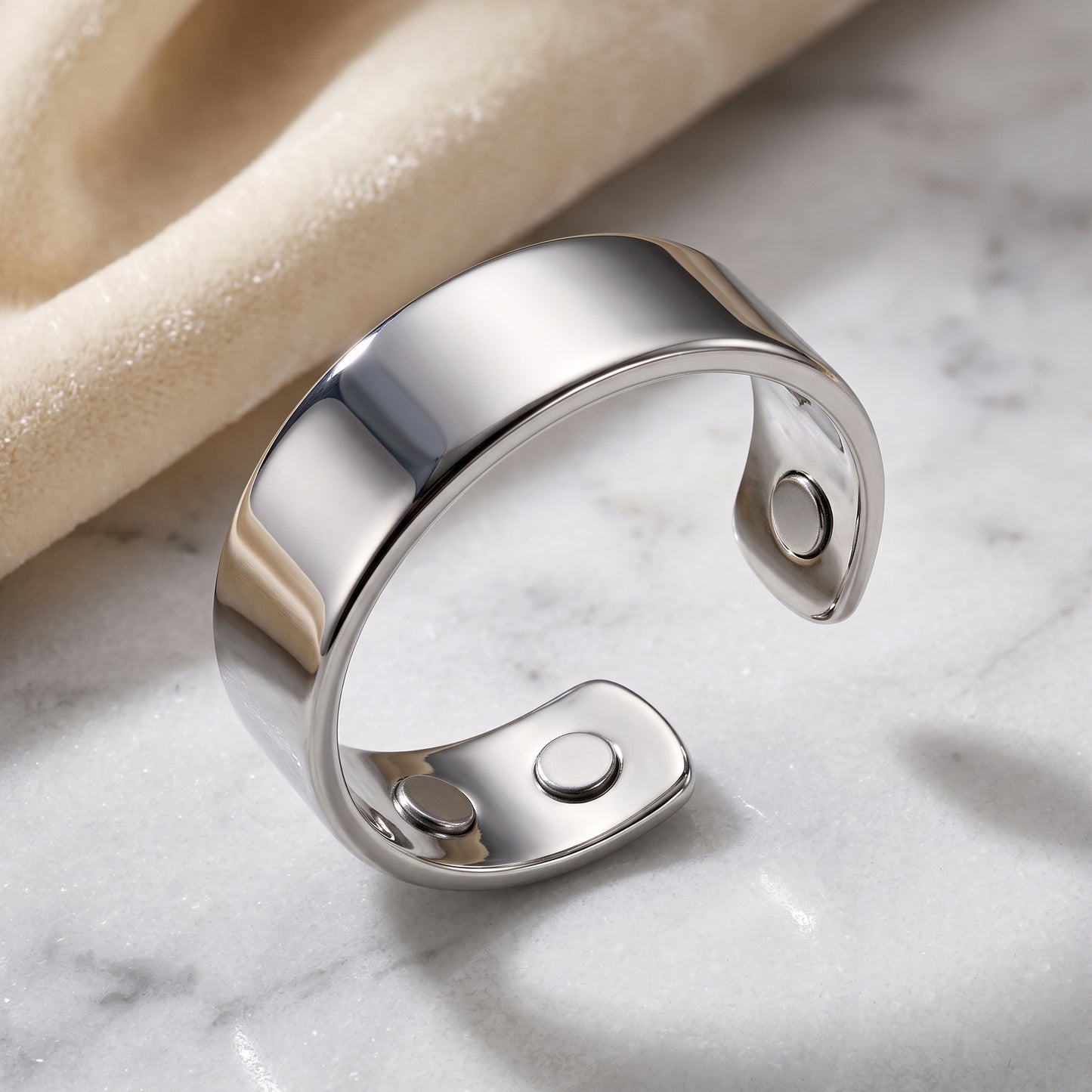 Lunore Ring — For Hands That Won't Sit Still